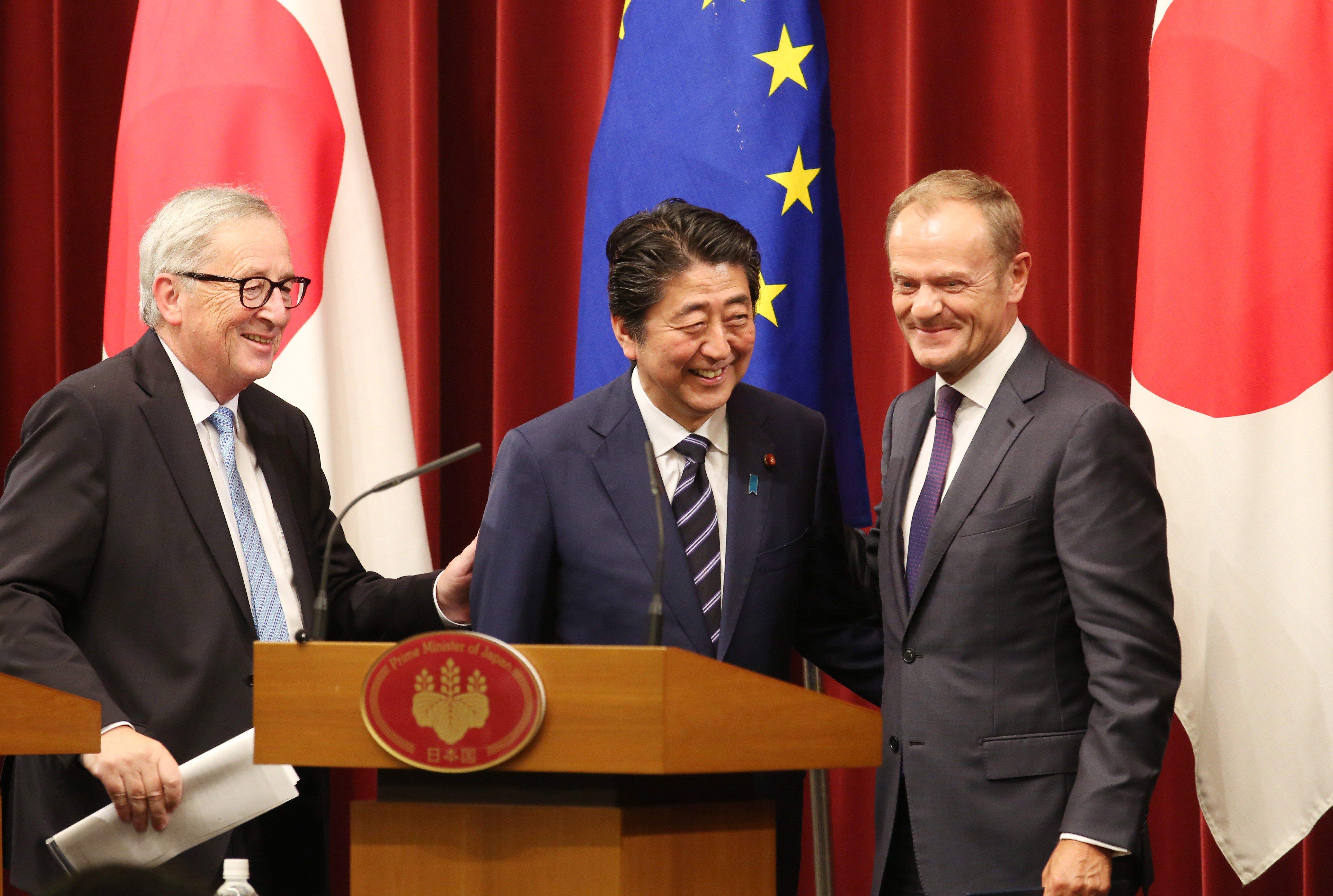 juncker-abe-tusk.jpg