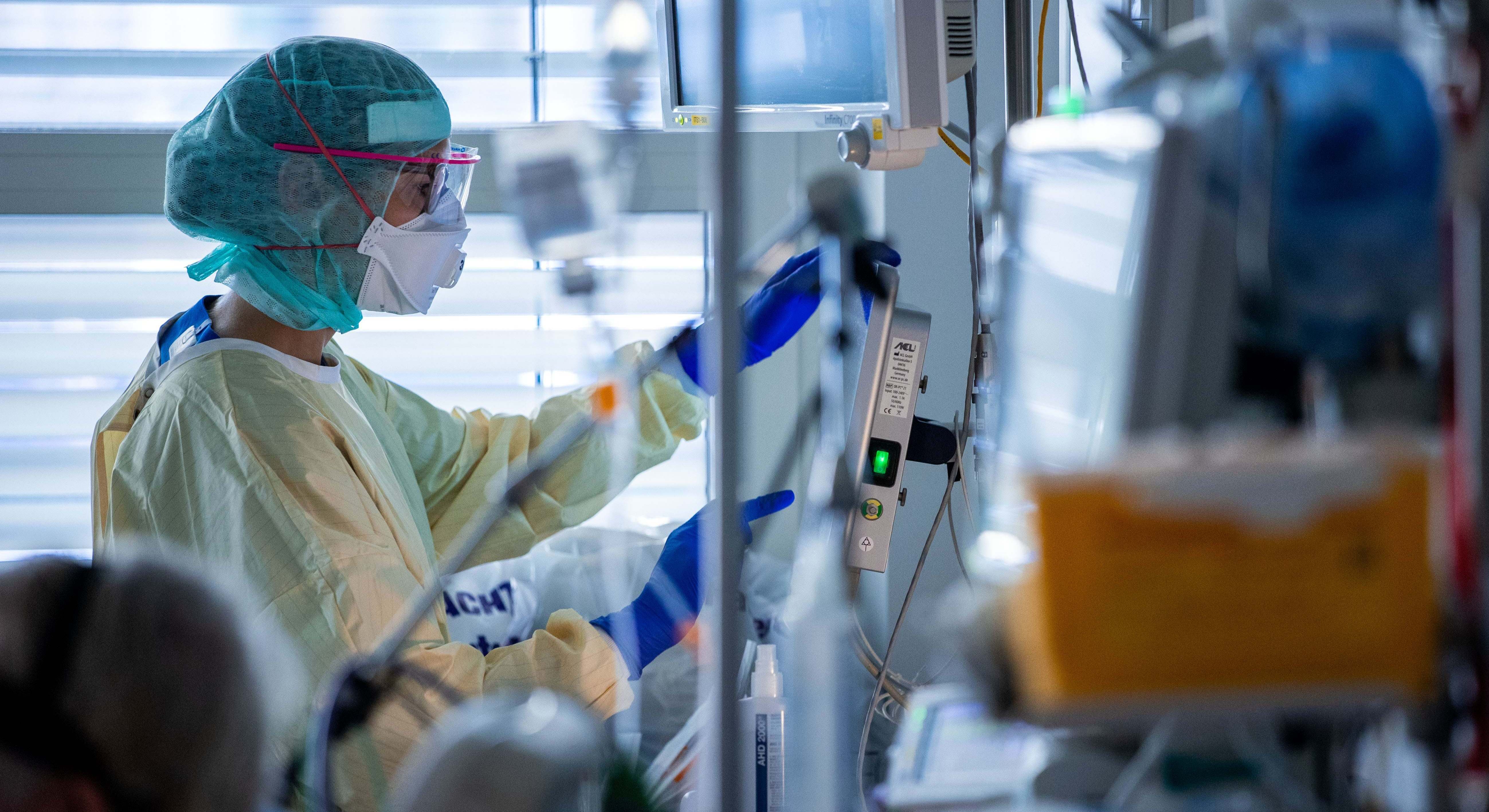Técnico de hospital. Foto: Europa Press