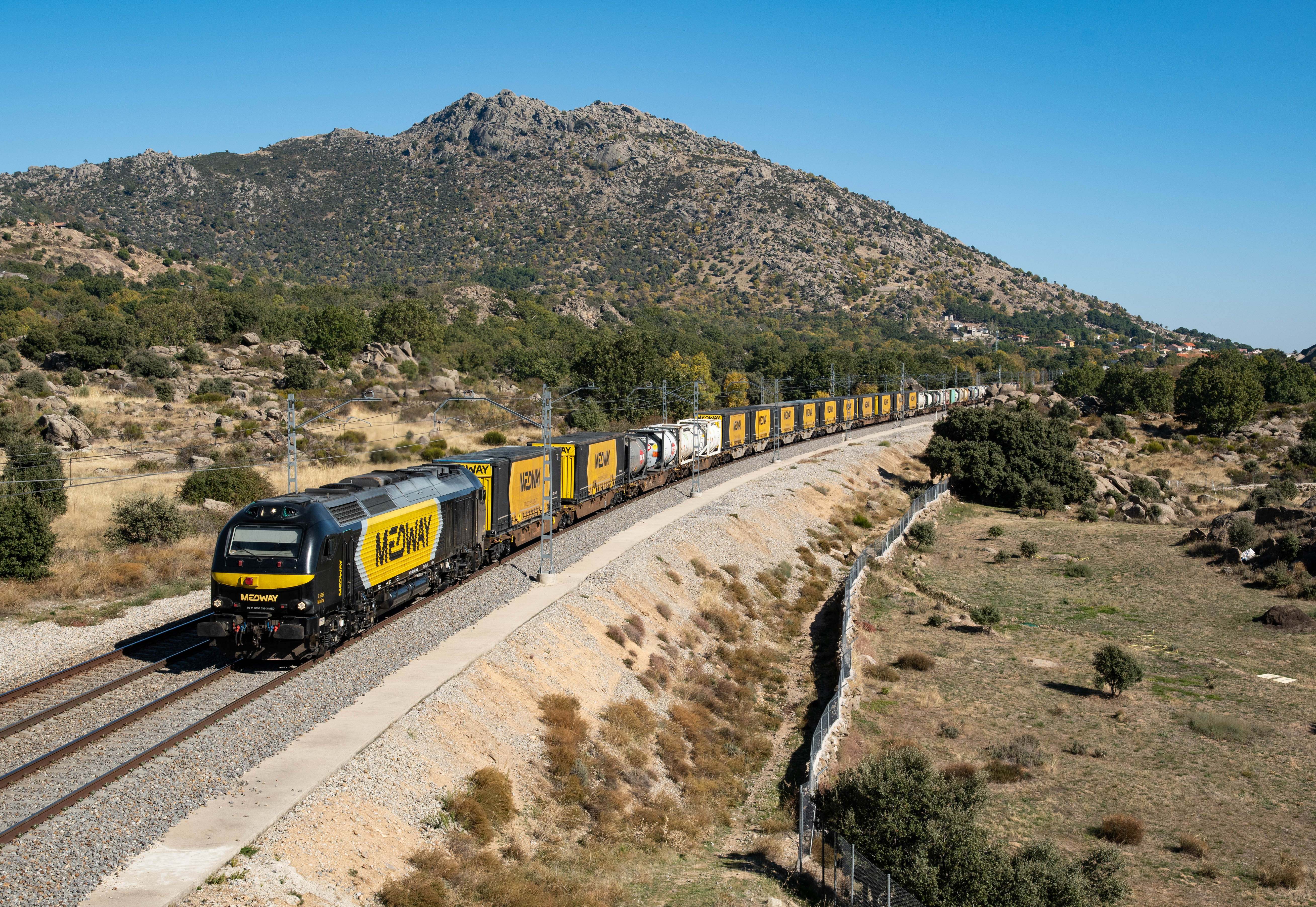 Tren de Medway en Zarzalejo (Madrid). Autor: Cesare Sapienza.