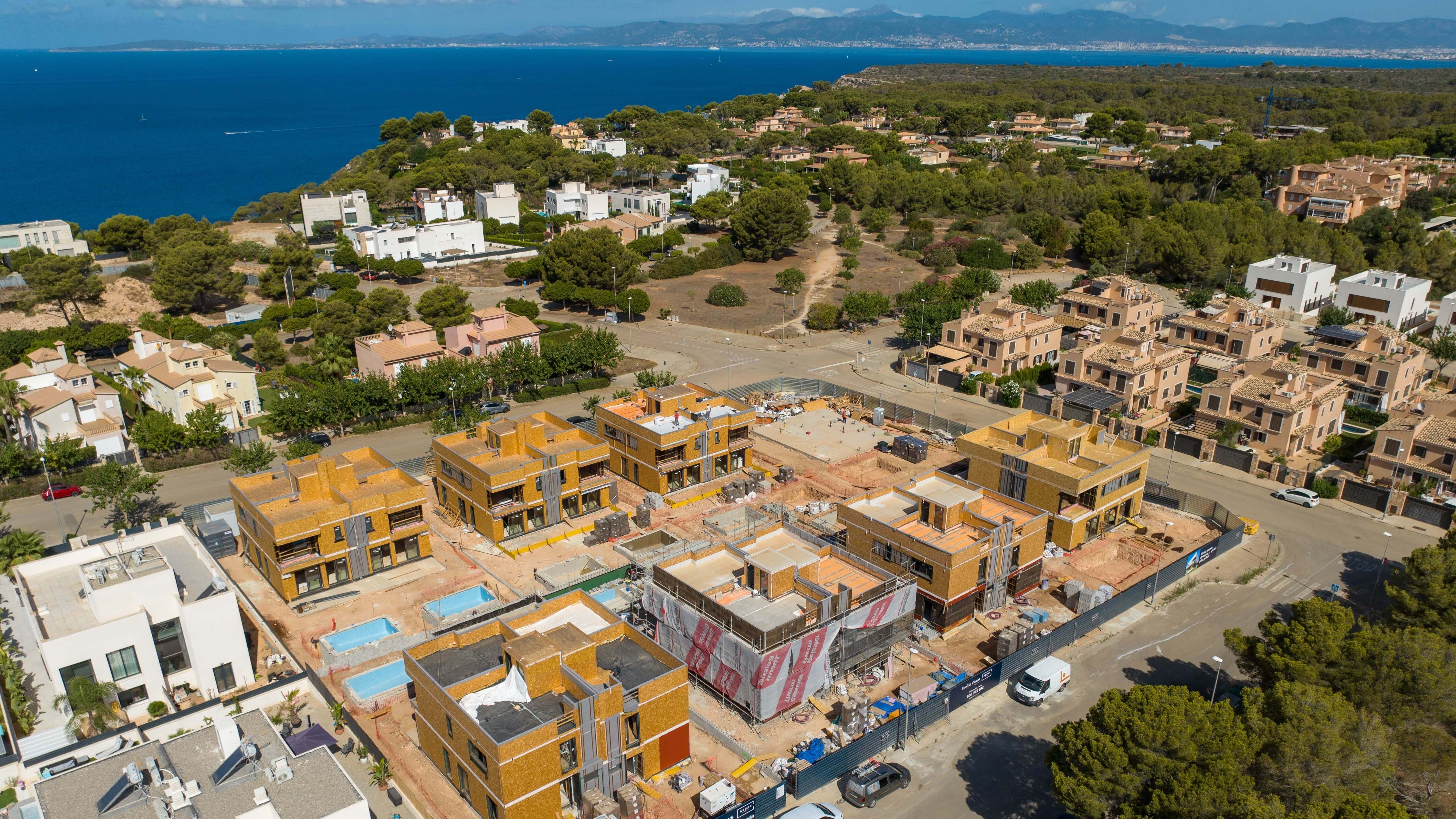 Viviendas en construcción de la promoción Eneida Views de AEDAS Homes en Mallorca
