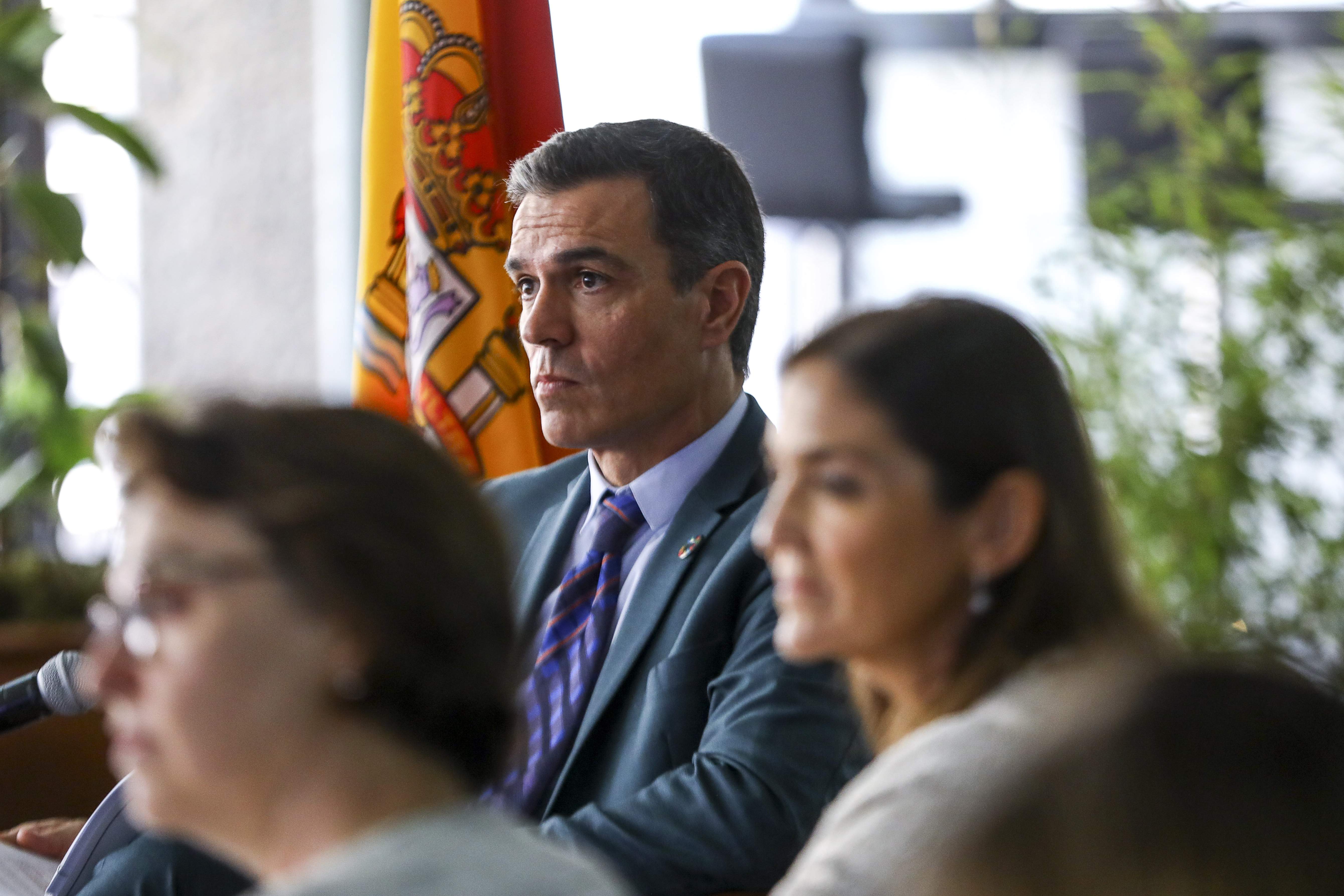pedrosanchez-reyesmaroto.jpg