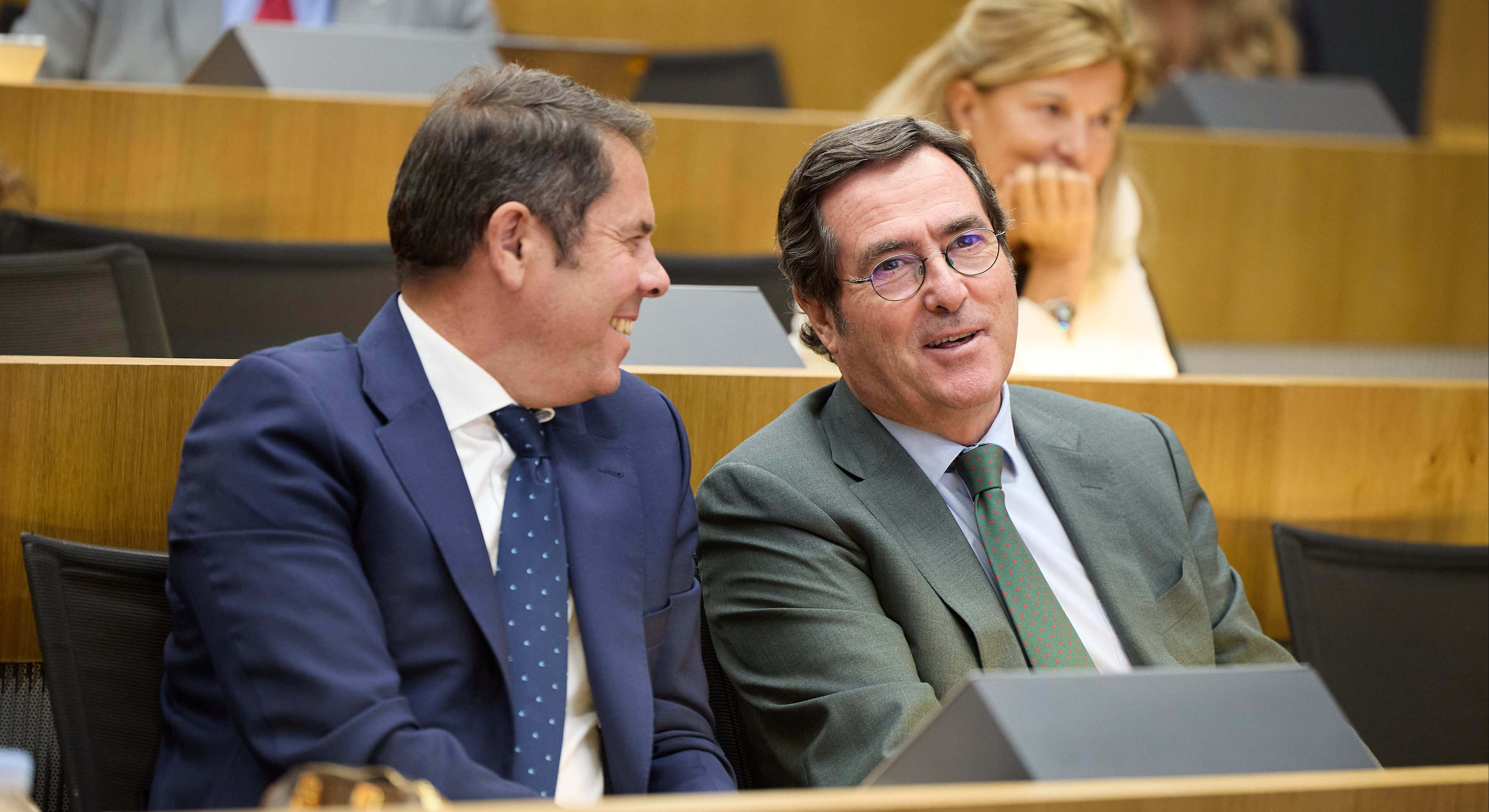 El presidente de Cepyme, Gerardo Cuerva, y el presidente de CEOE, Antonio Garamendi. Europa Press