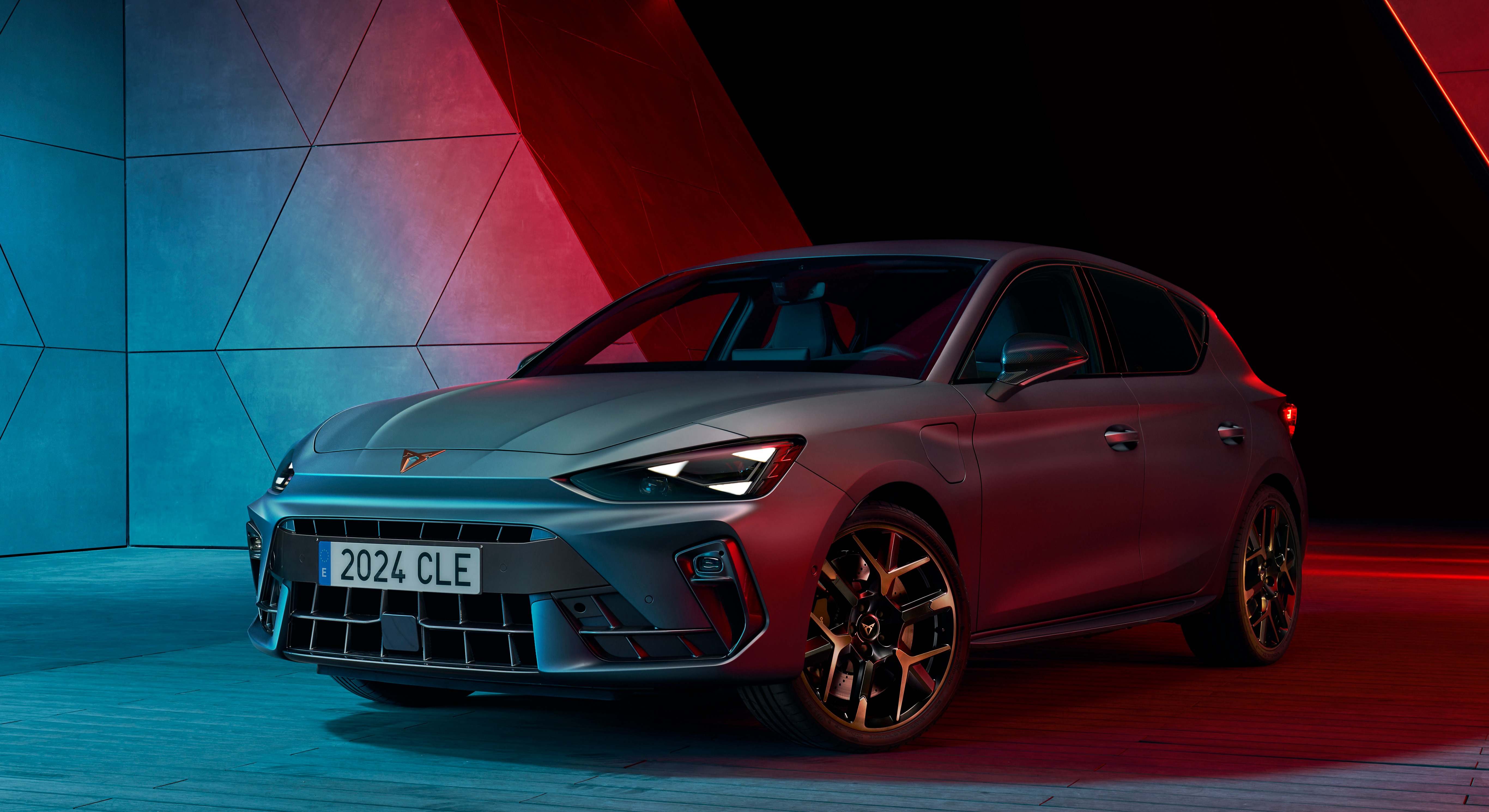 Cupra León