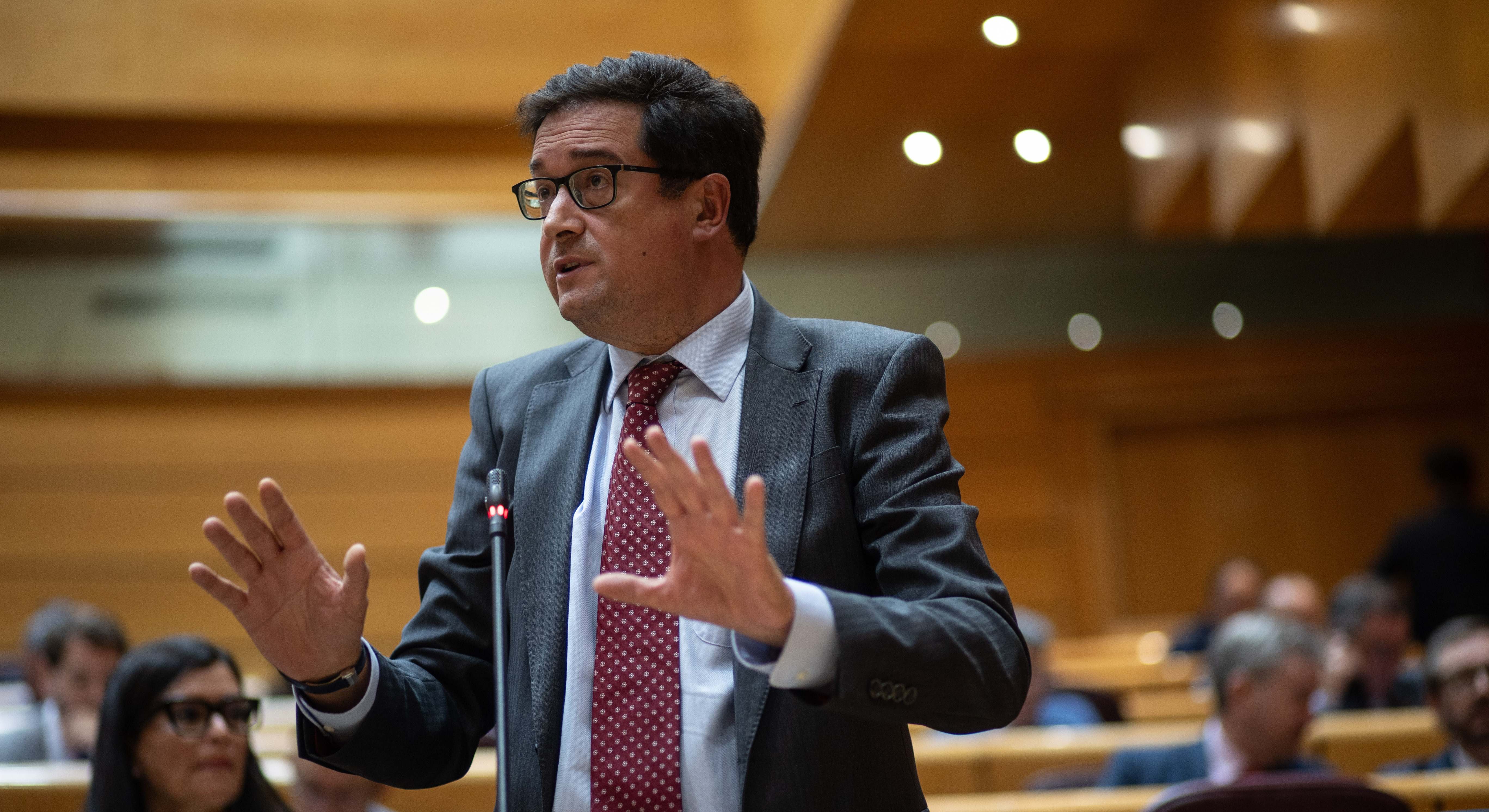 Óscar López