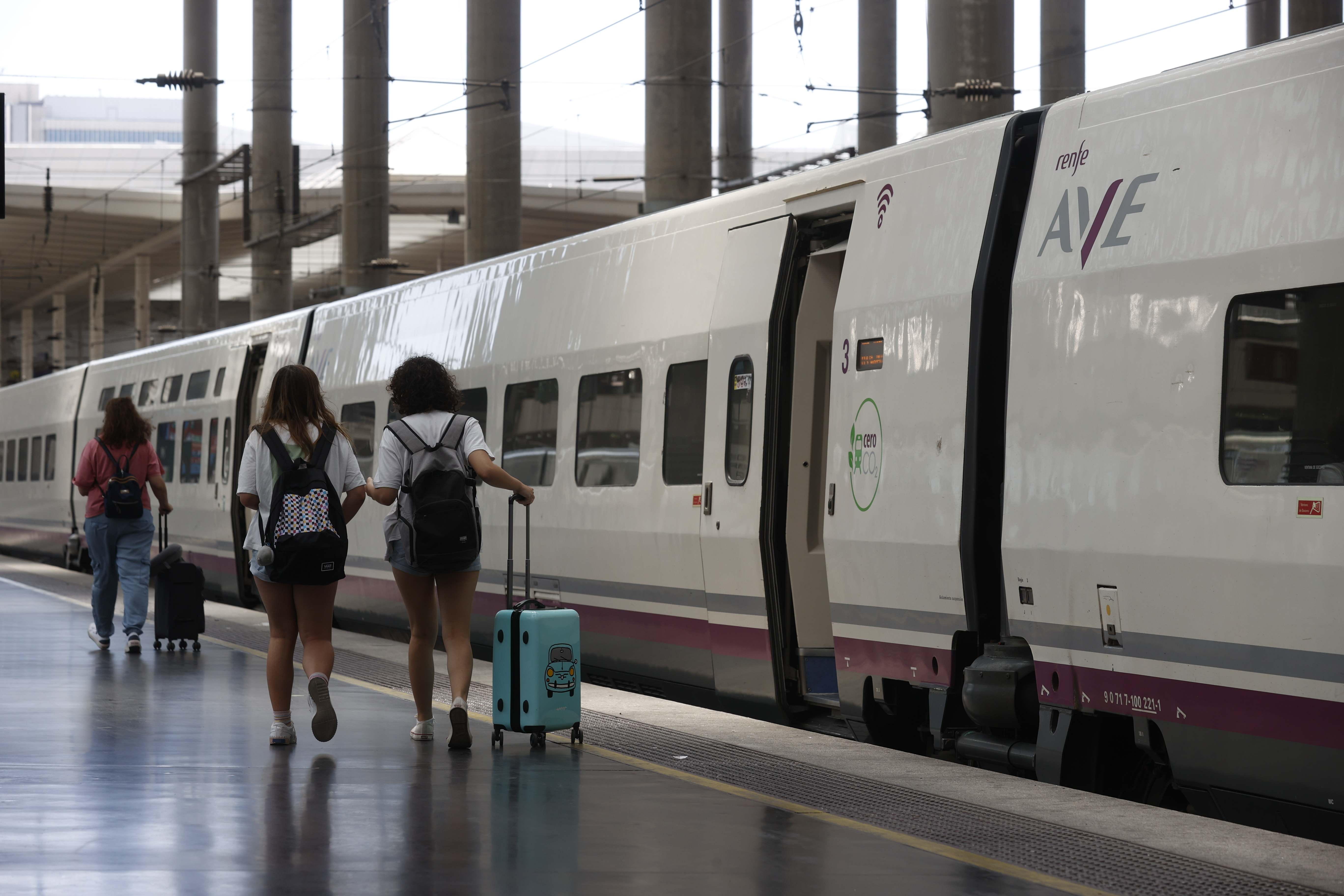 AVE, tren, atocha, estación