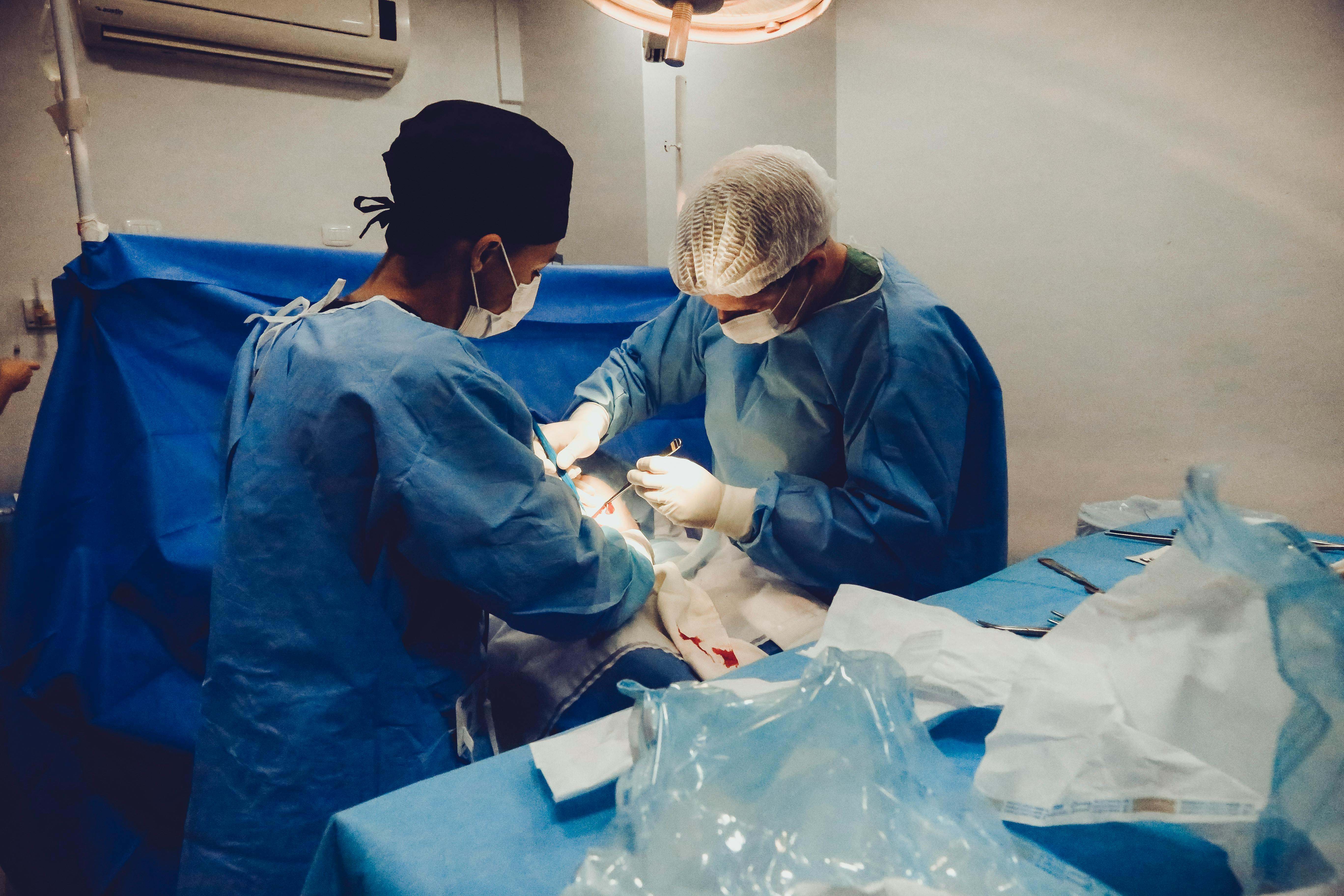Operan por primera vez un tumor cerebral preservando en el paciente su habilidad para jugar al ajedrez