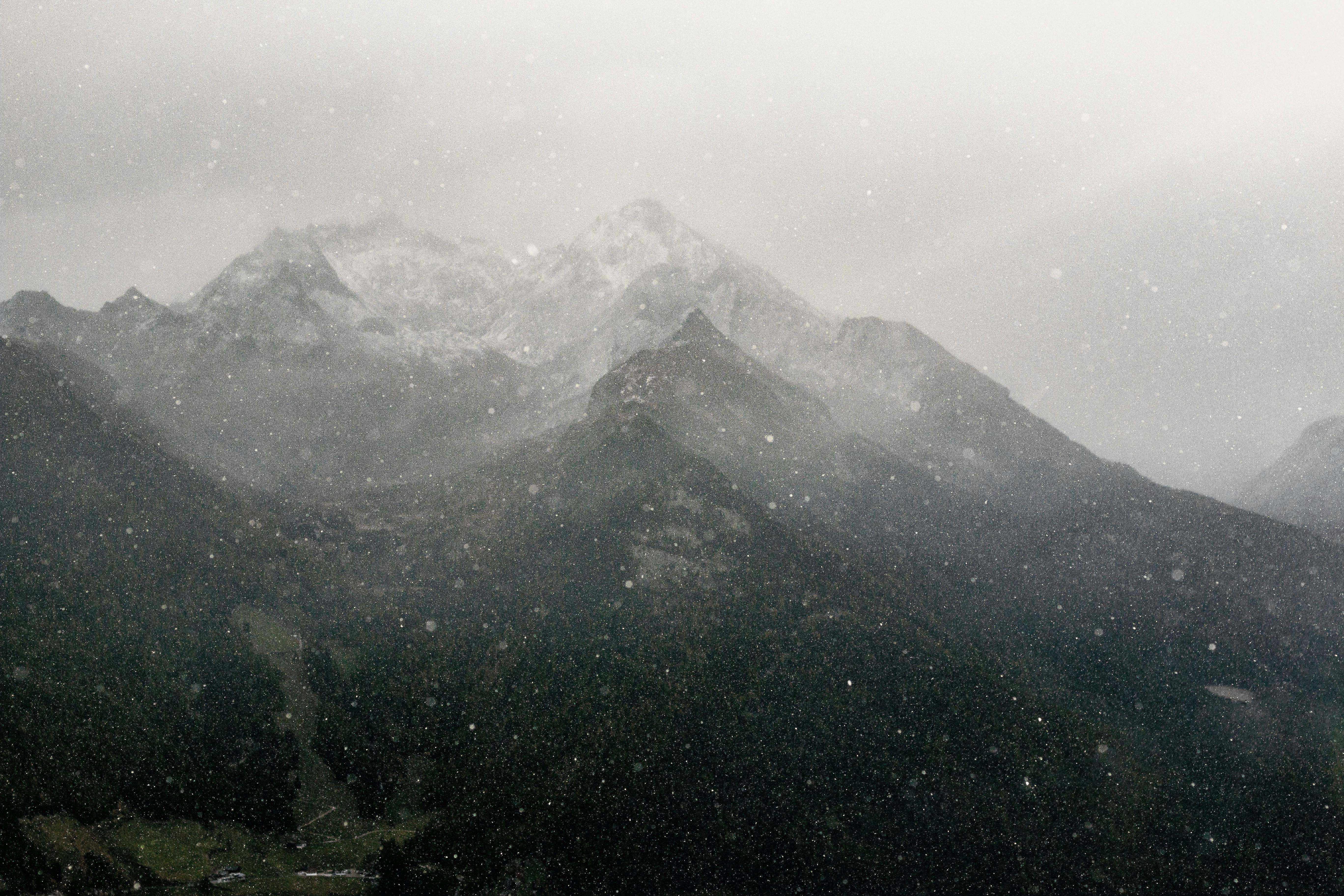 Las tormentas de nieve son tormentas donde se registra una gran cantidad de nieve