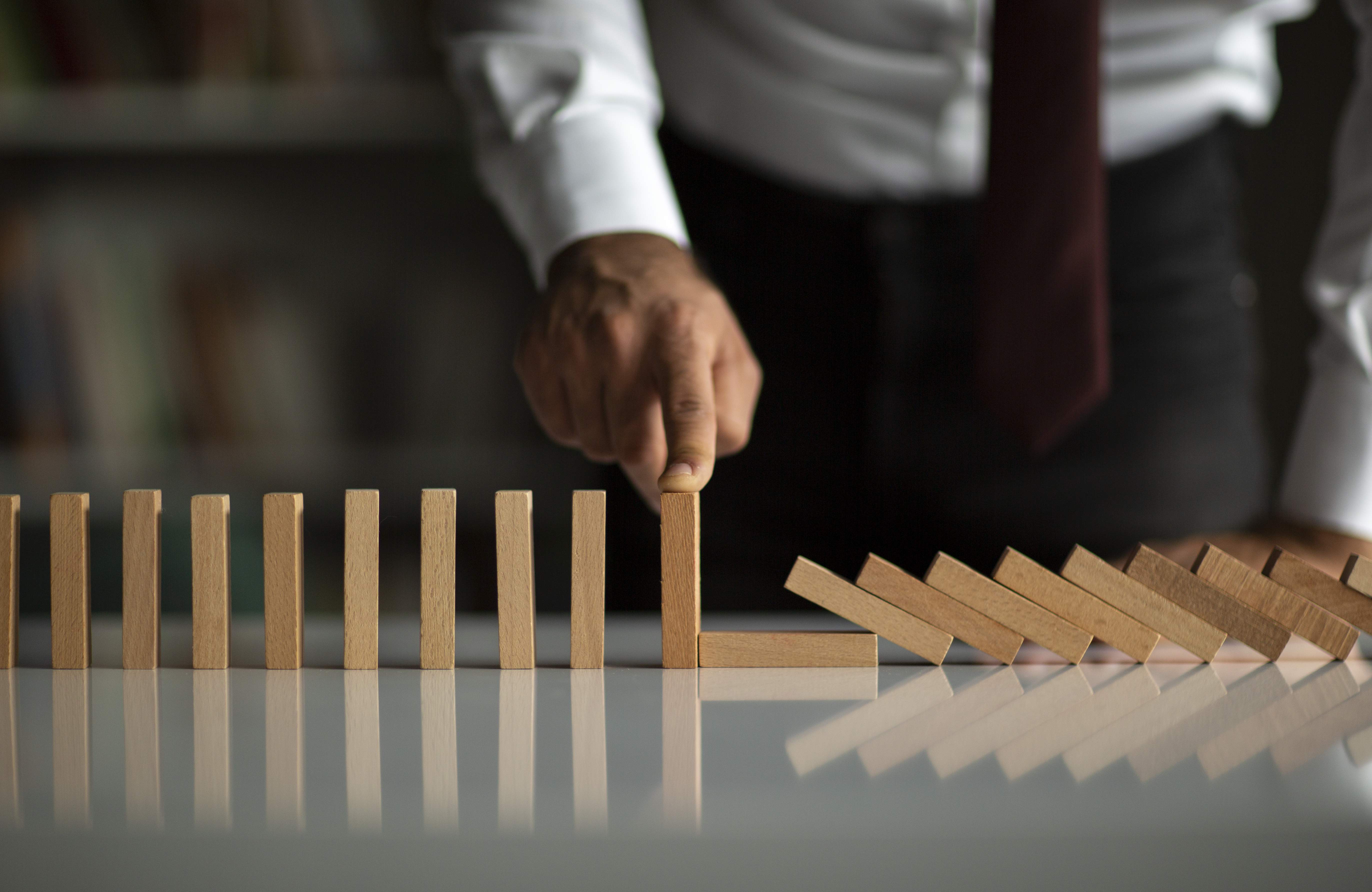 efecto-domino-mercado-crypto.jpg