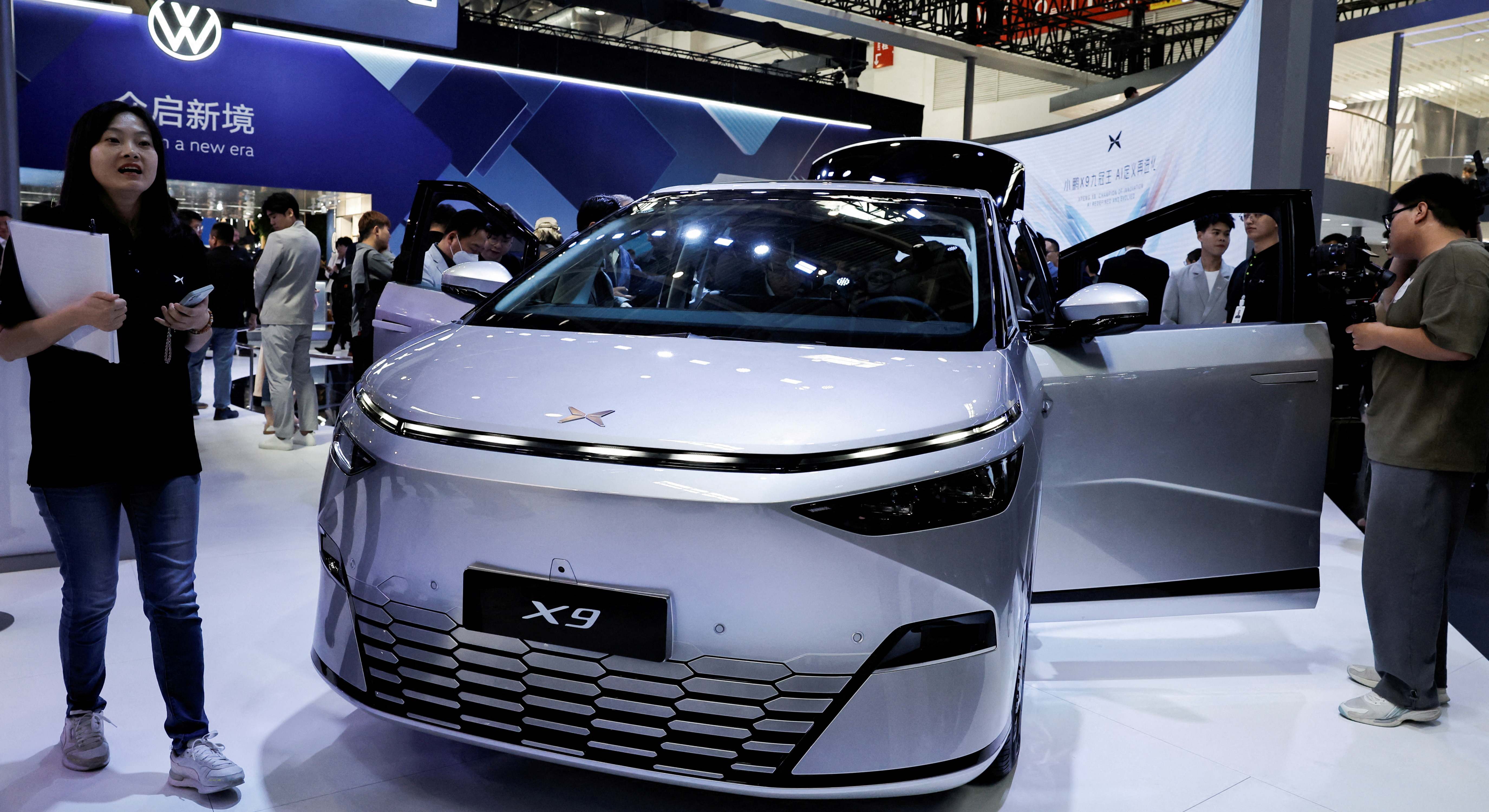 Monovolúmen Xpeng X9 en el Salón Internacional del Automóvil de Pekín
