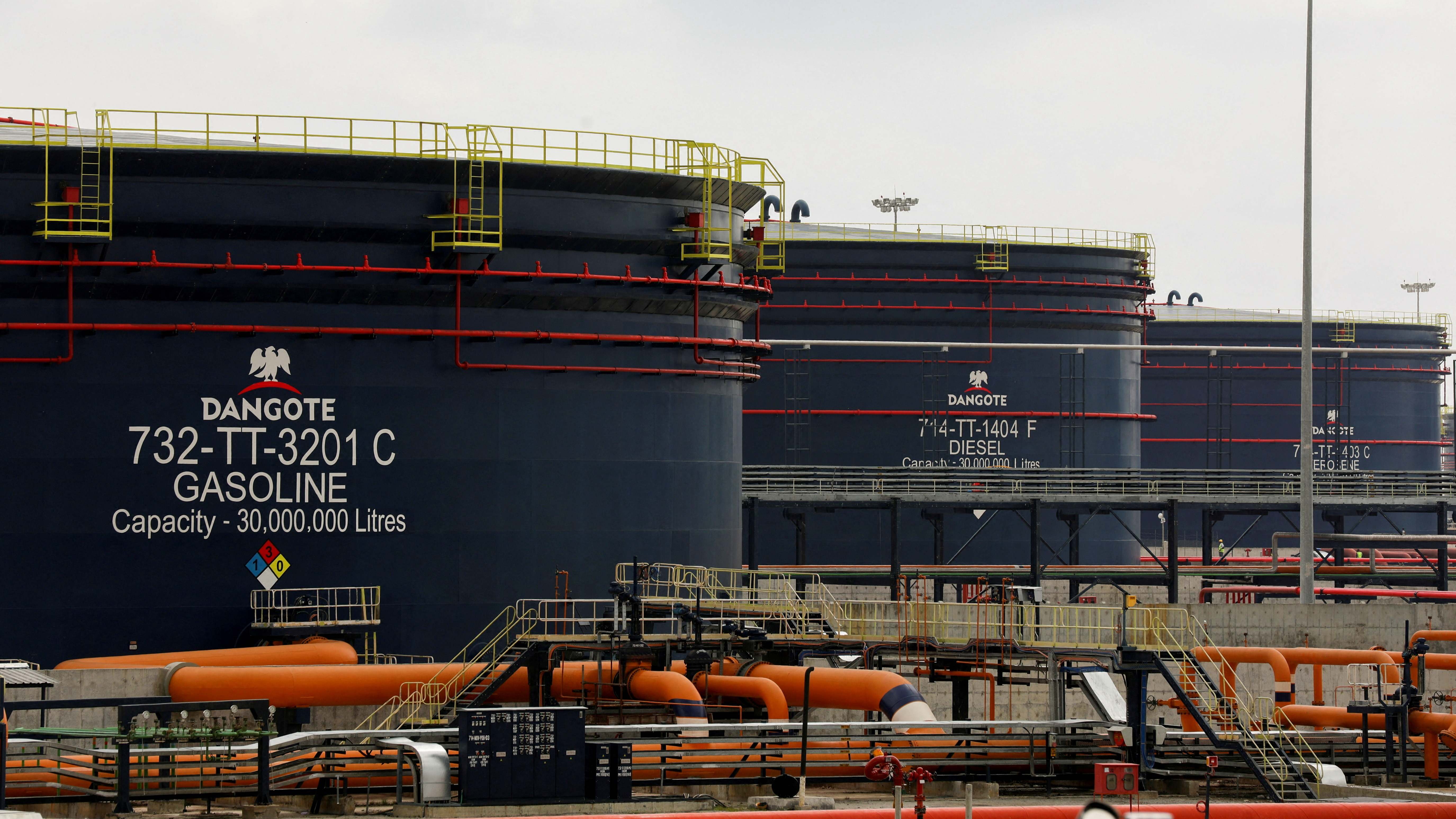 Refinería petróleo Dangote Nigeria África