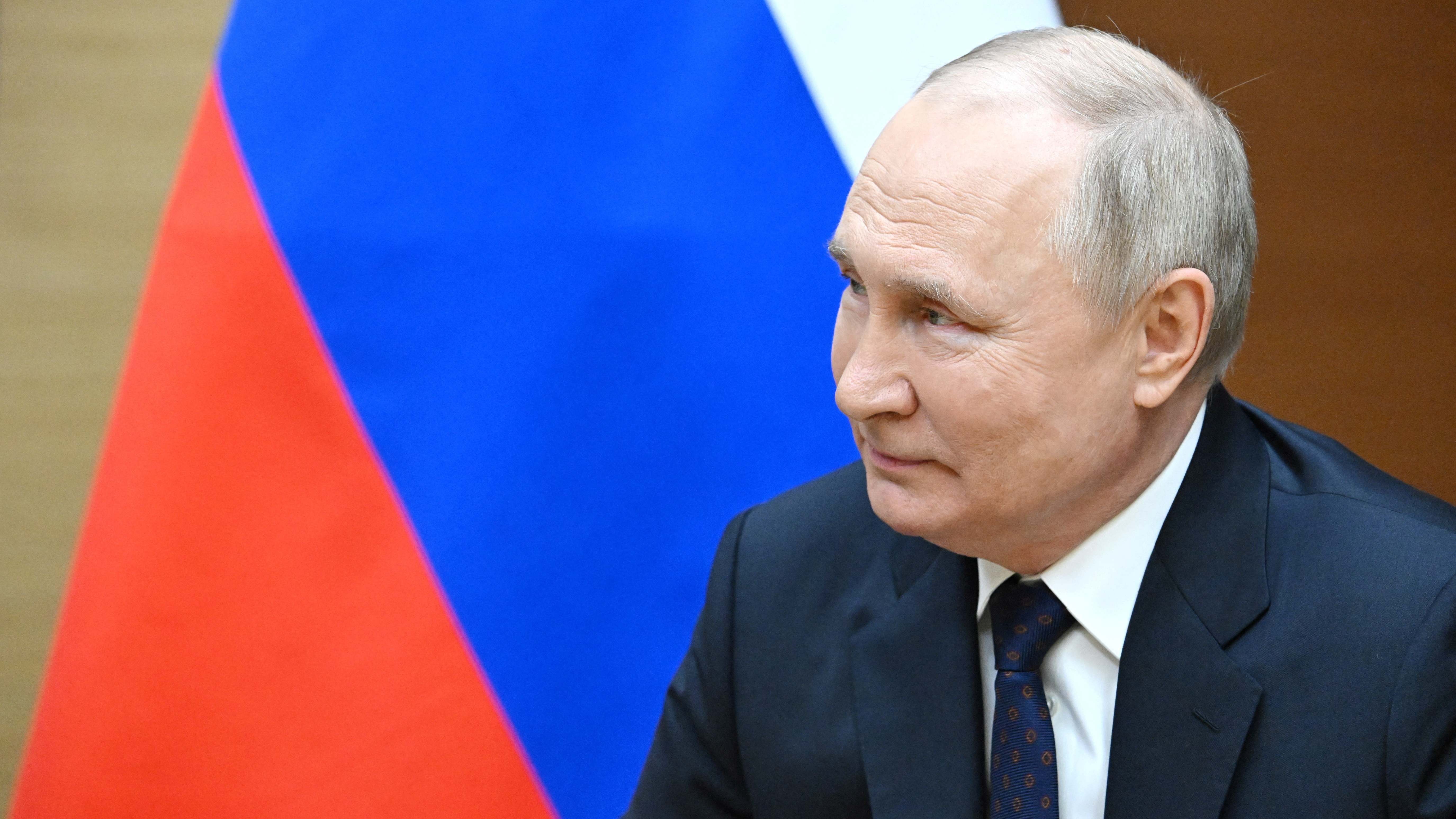 Vladimir Putin bandera Rusia
