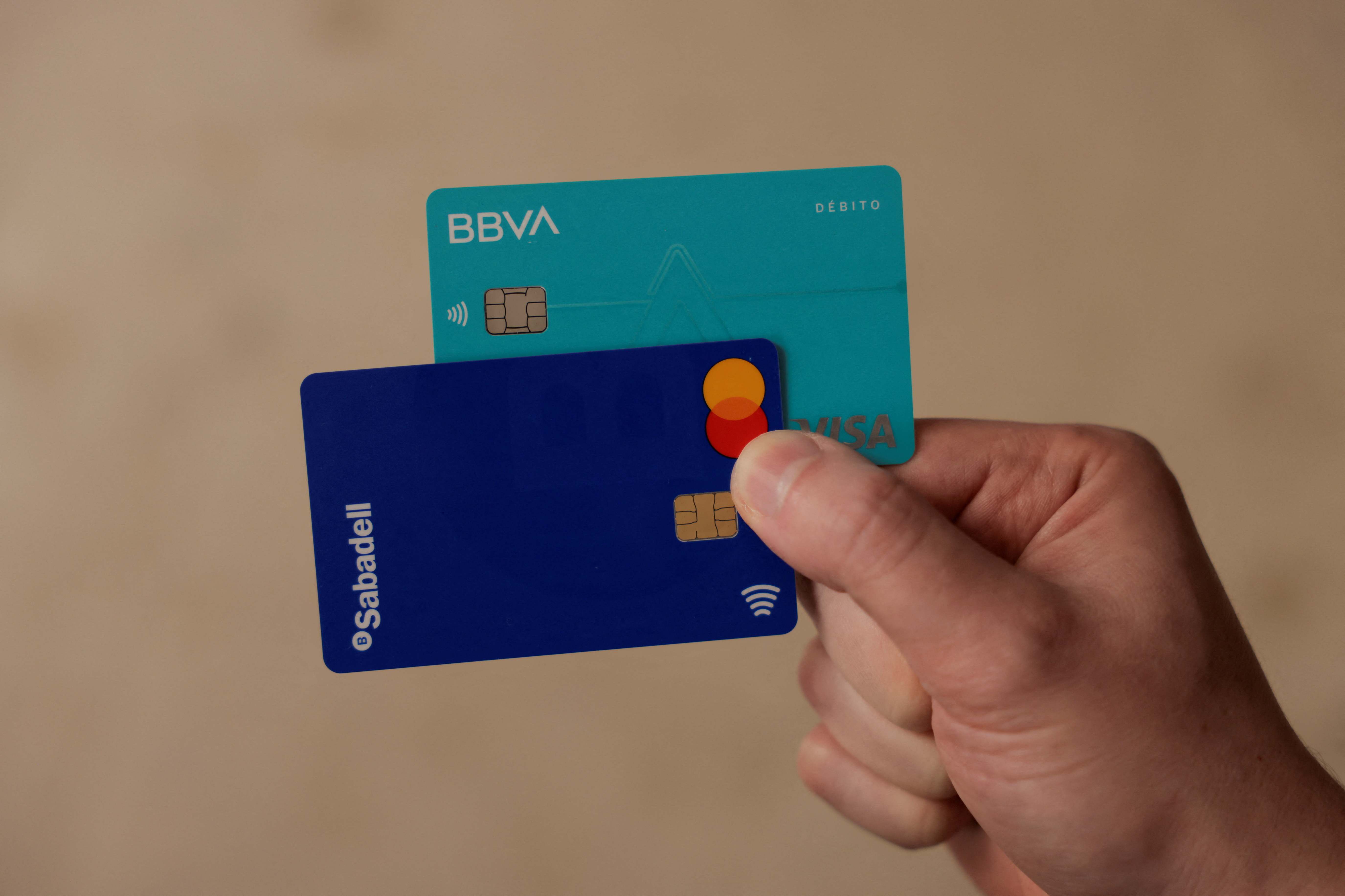 La opa de BBVA a Sabadell se acerca a su fase decisiva. EE