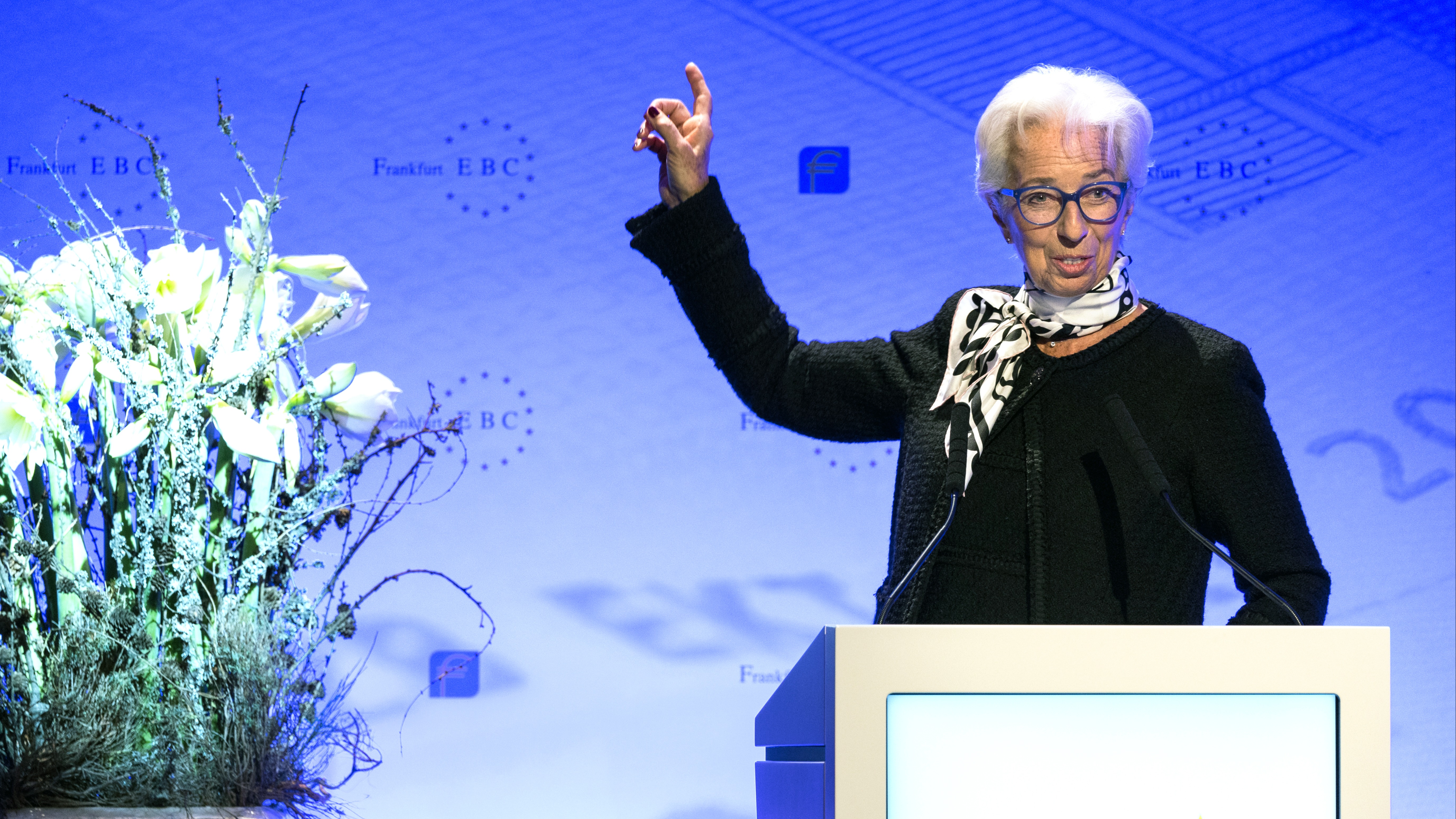 Christine Lagarde gesticula en una de sus comparecencias