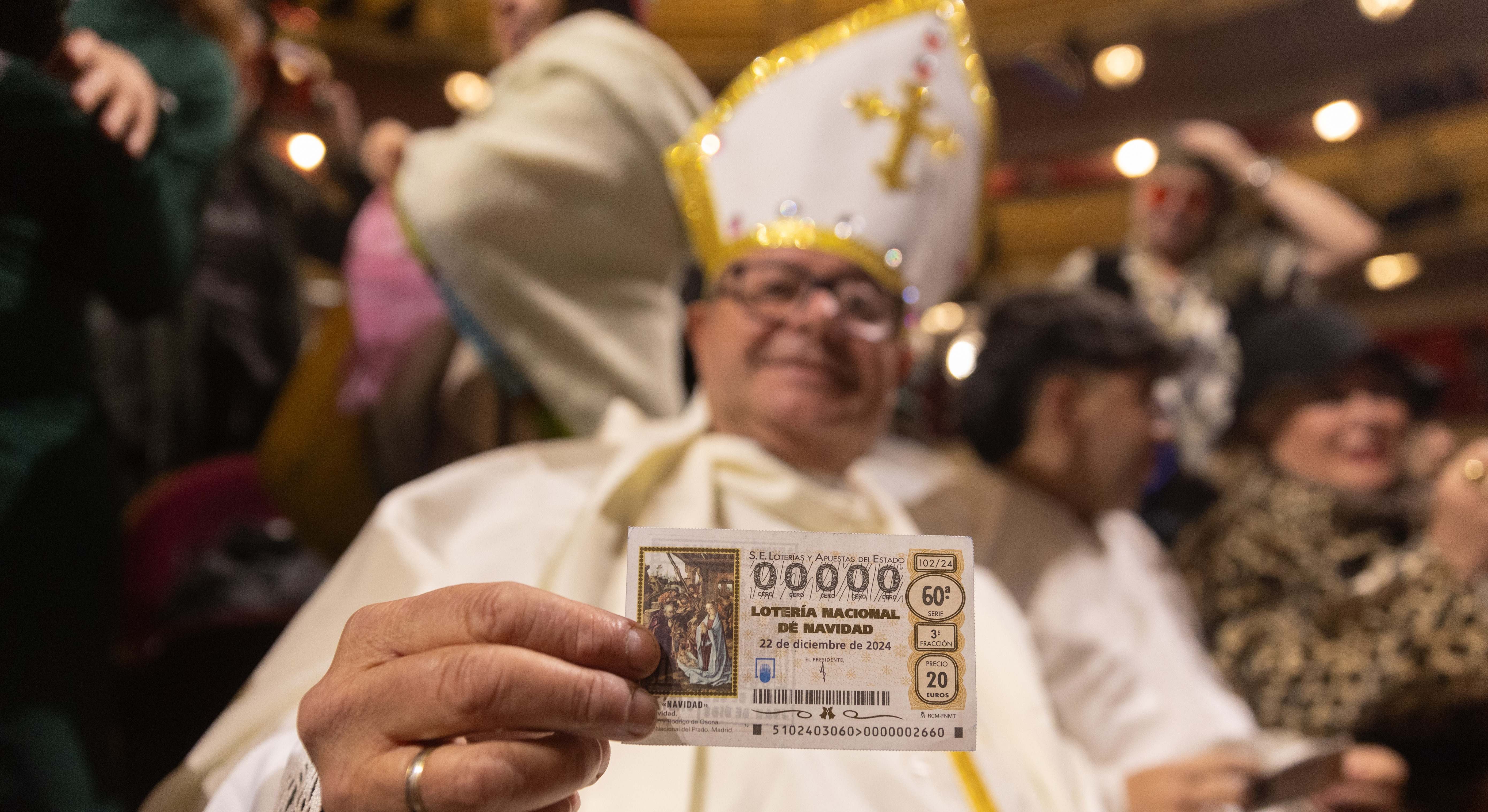 Imagen de la persona conocida como 'Obispo de la Lotería'.
