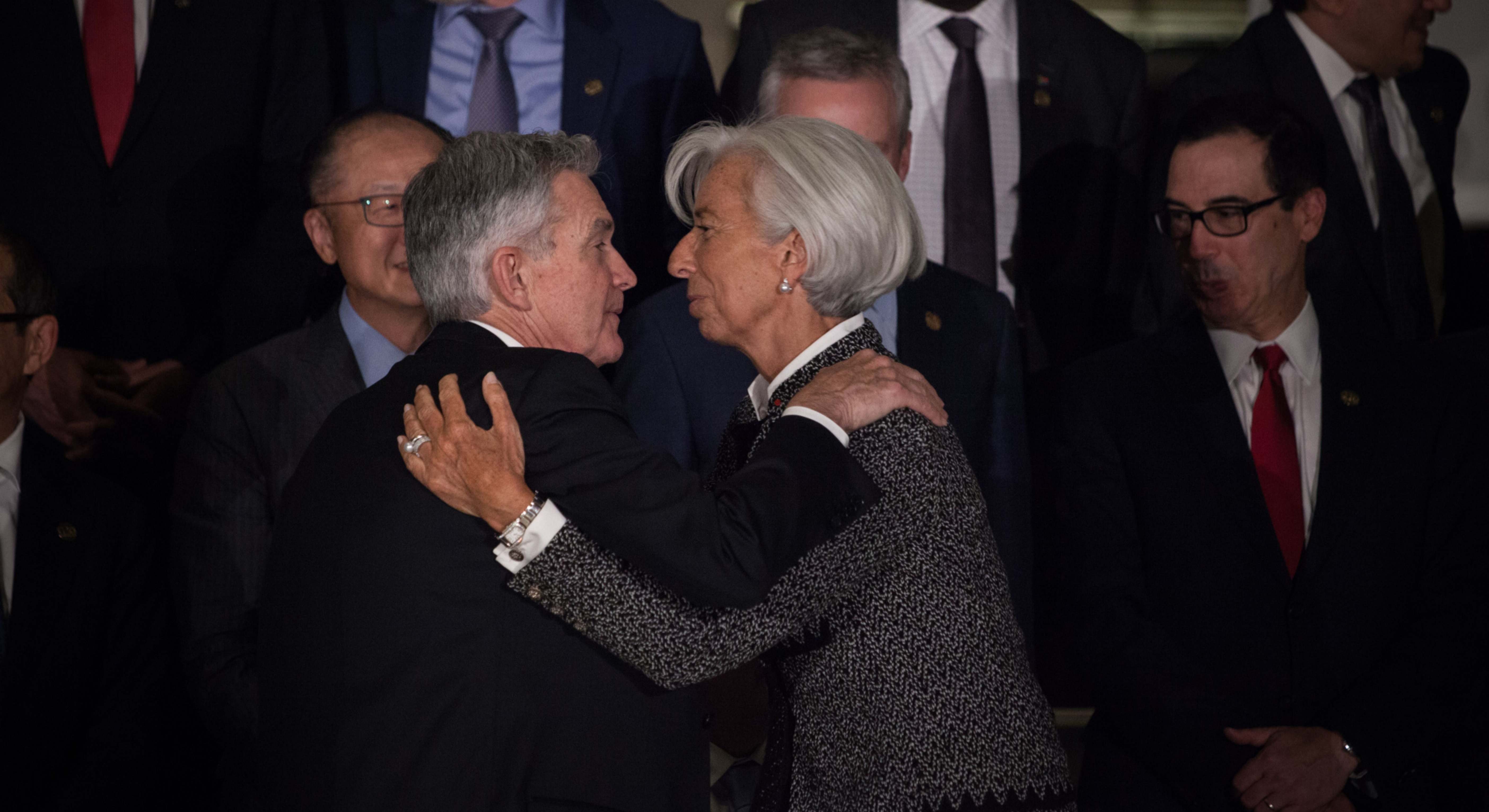 powell-lagarde-bloomberg.jpg