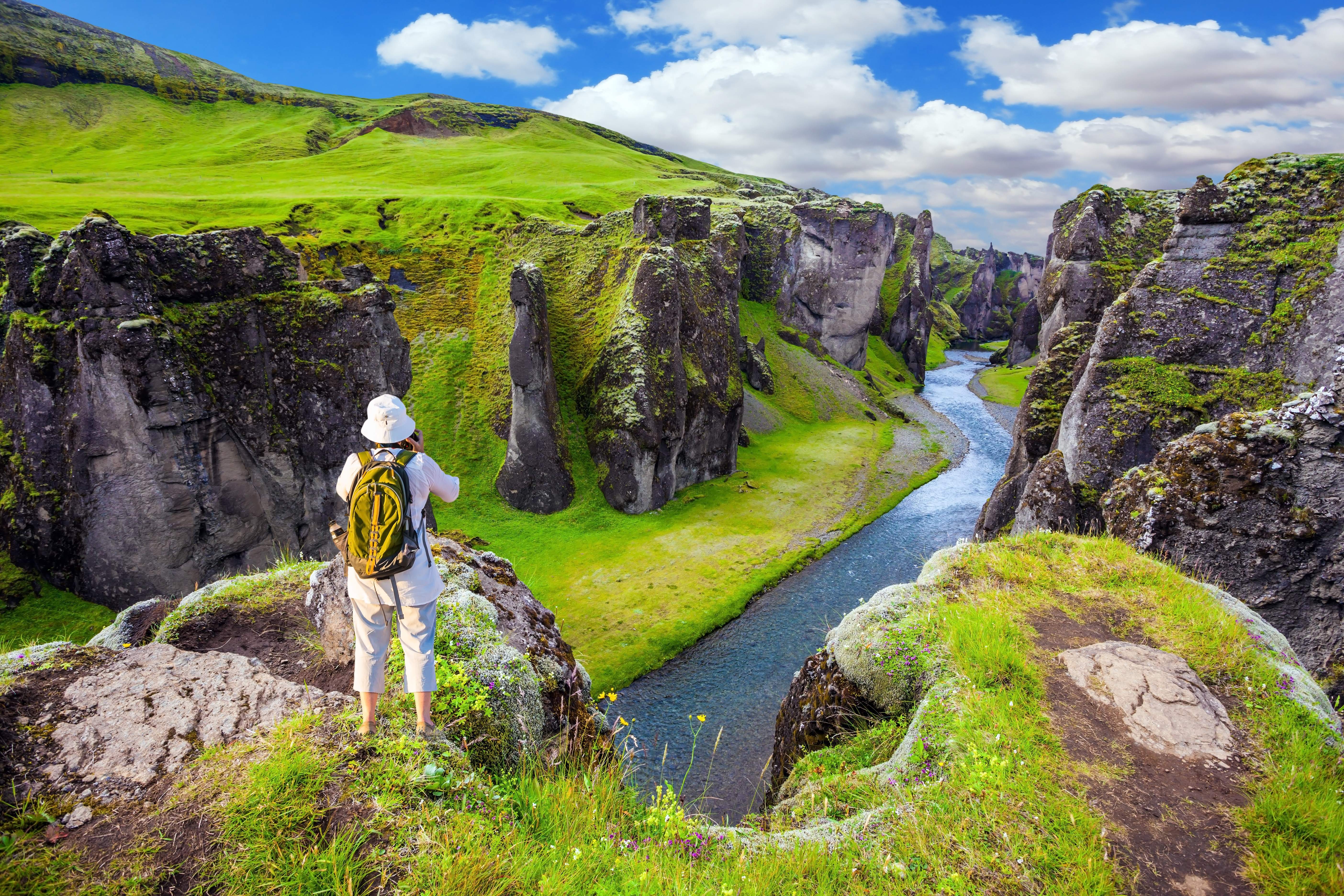 turista-islandia-gorrito.jpg