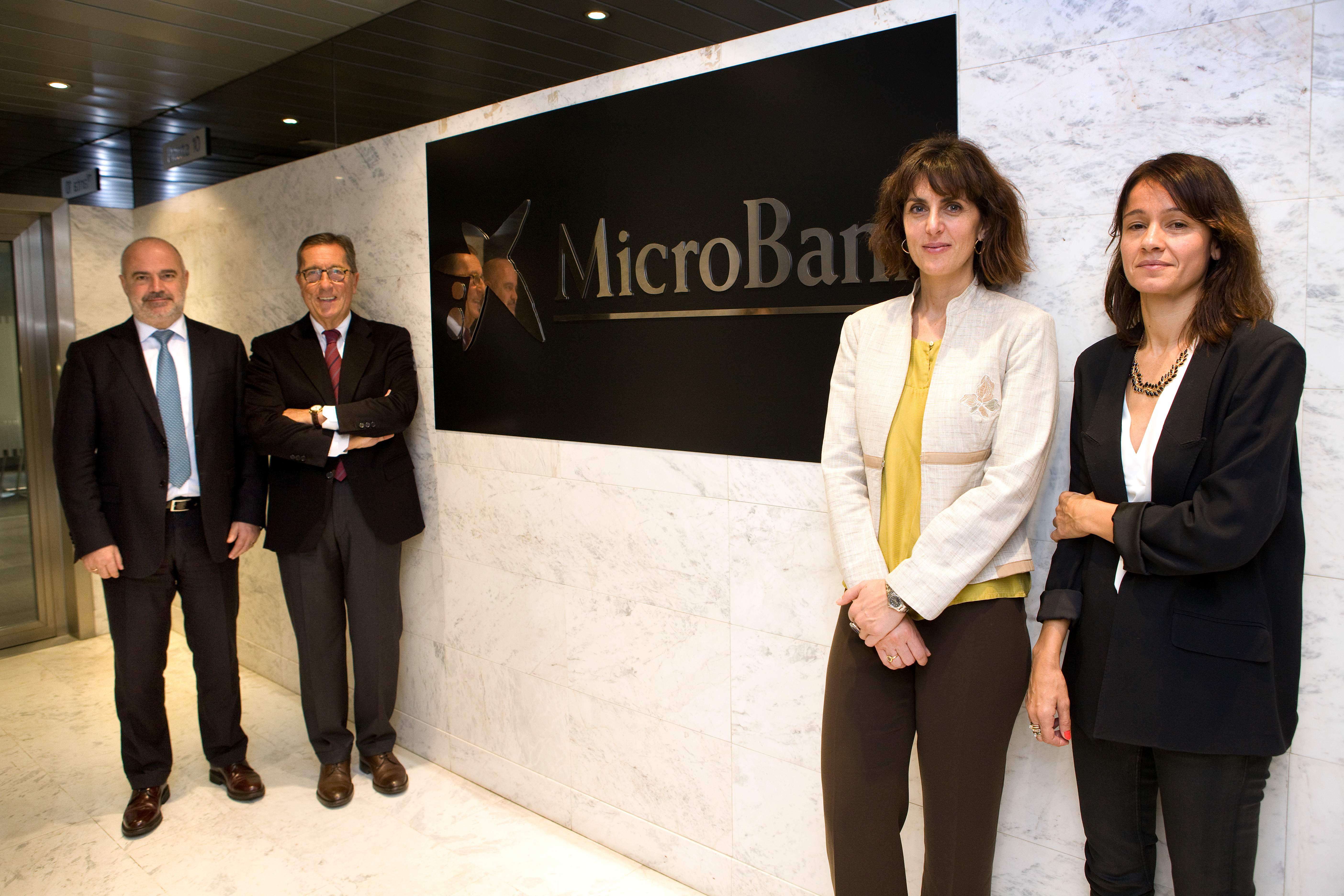 Presentació Informe Microcrèdits 2.jpg