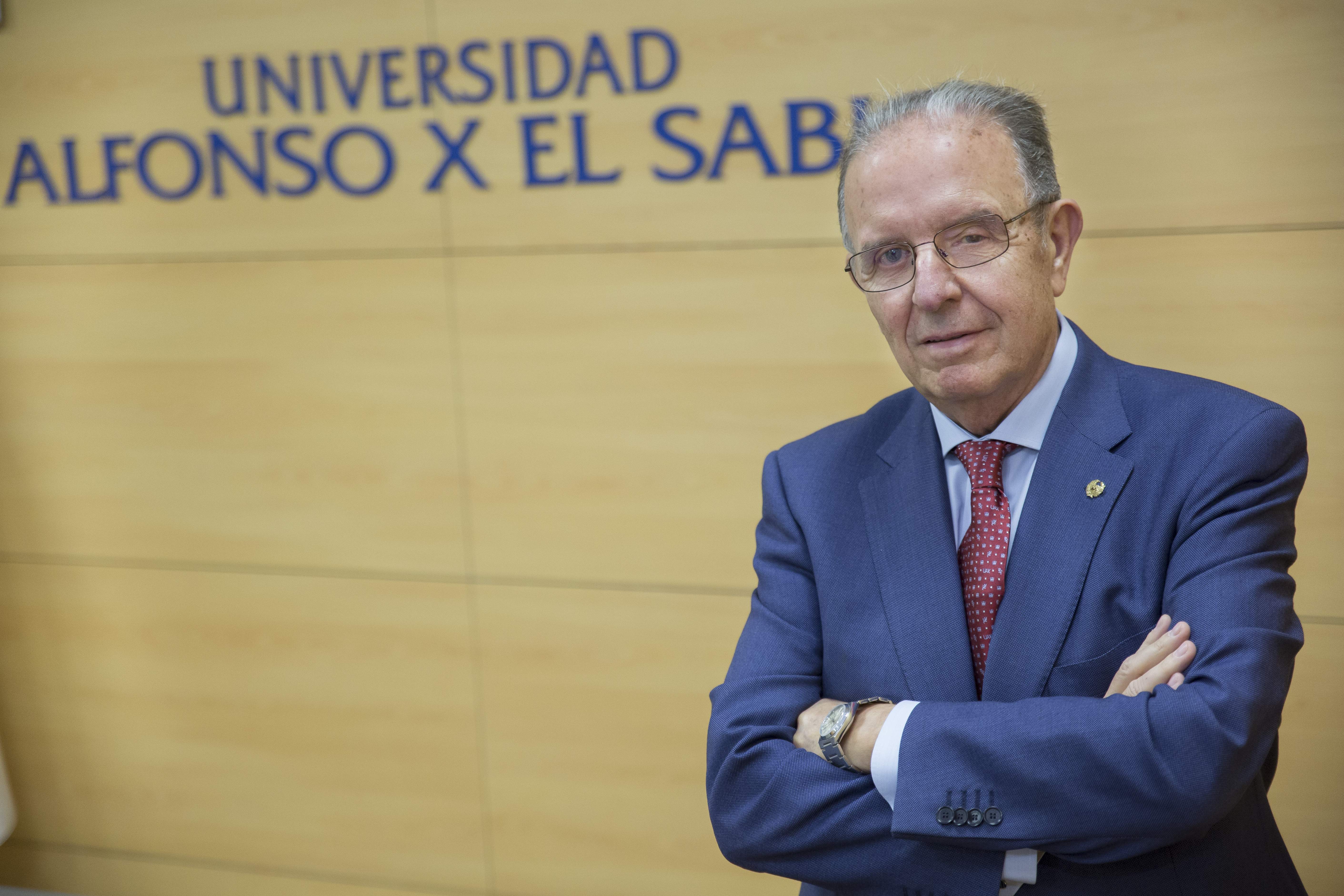 Jose-Dominguez-de-Posada-Sector-Ejecutivo-2018-8.jpg