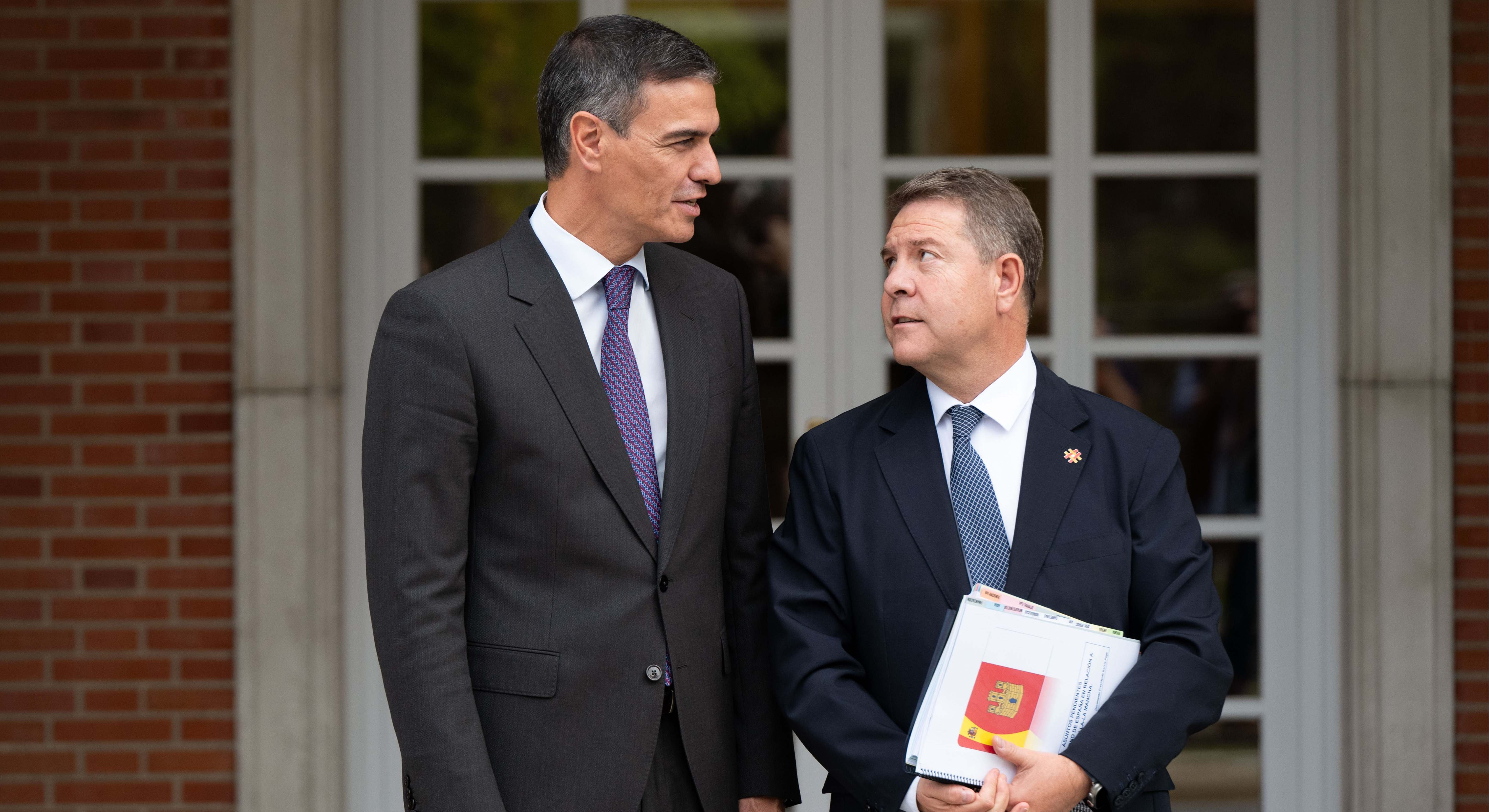 Emiliano García-Page se reúne con Pedro Sánchez en La Moncloa
