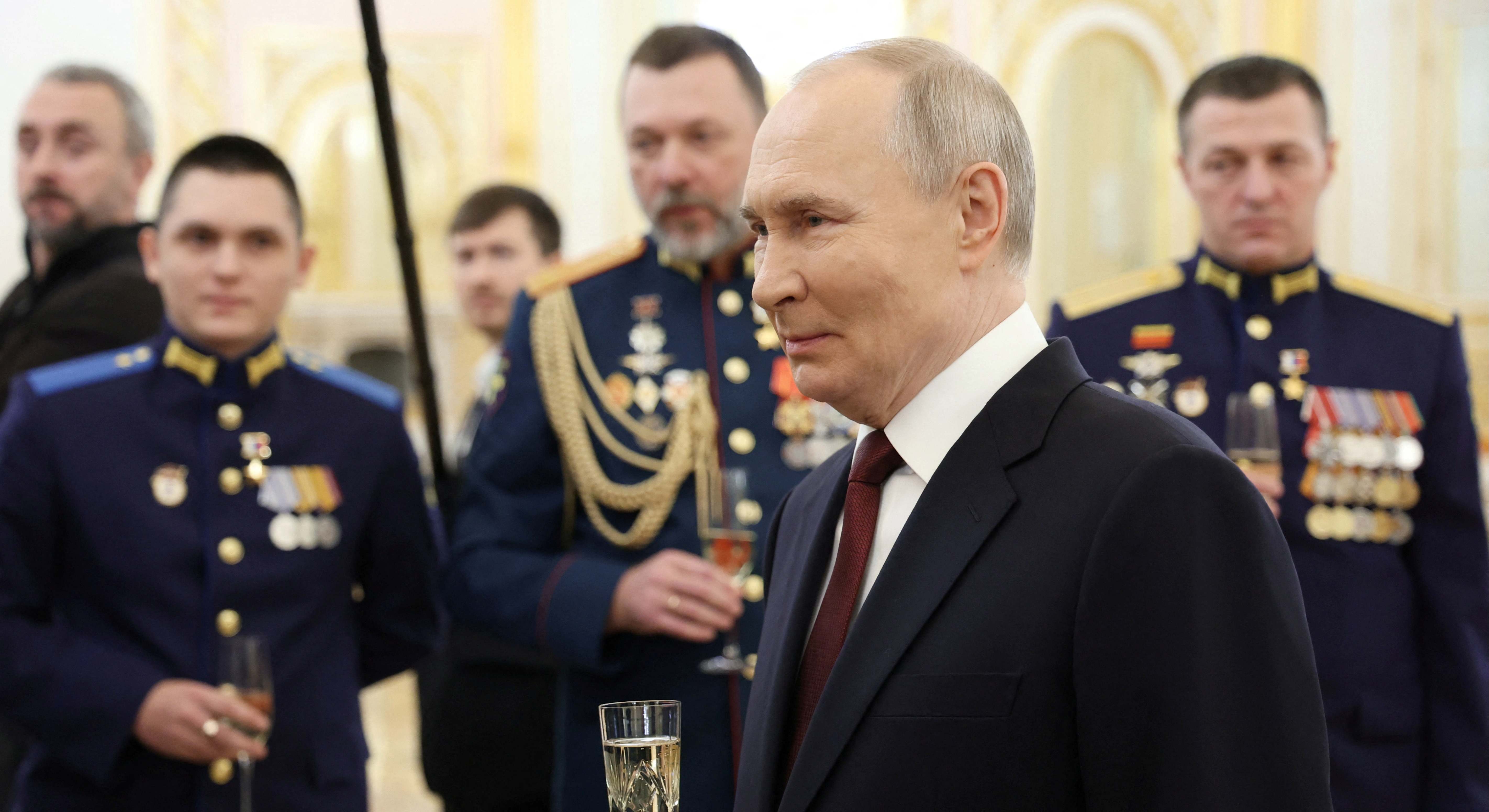 Vladimir Putin, en una entrega de medallas en el Kremlin. Foto: Reuters
