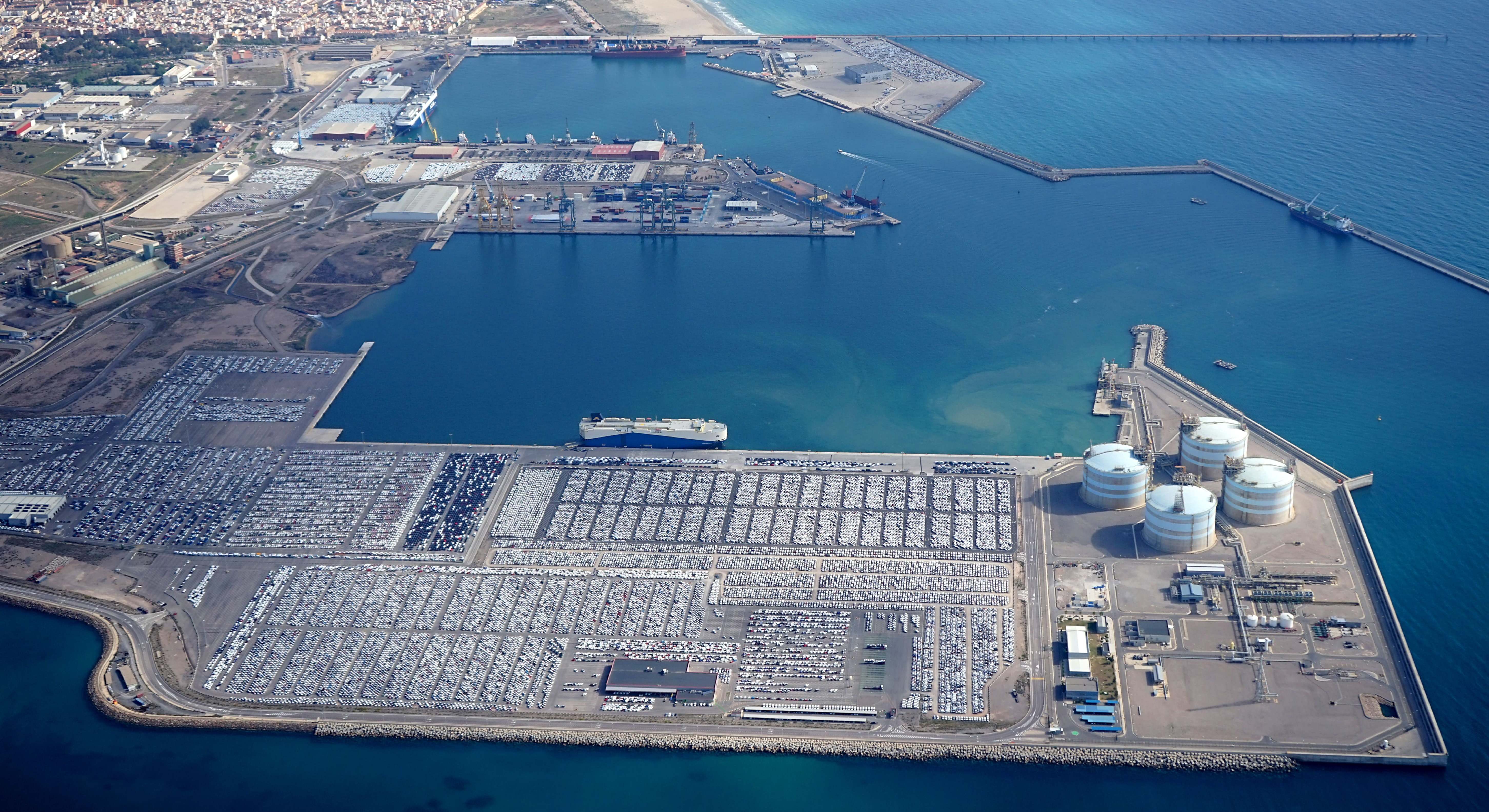 Vista aérea del puerto de Sagunto