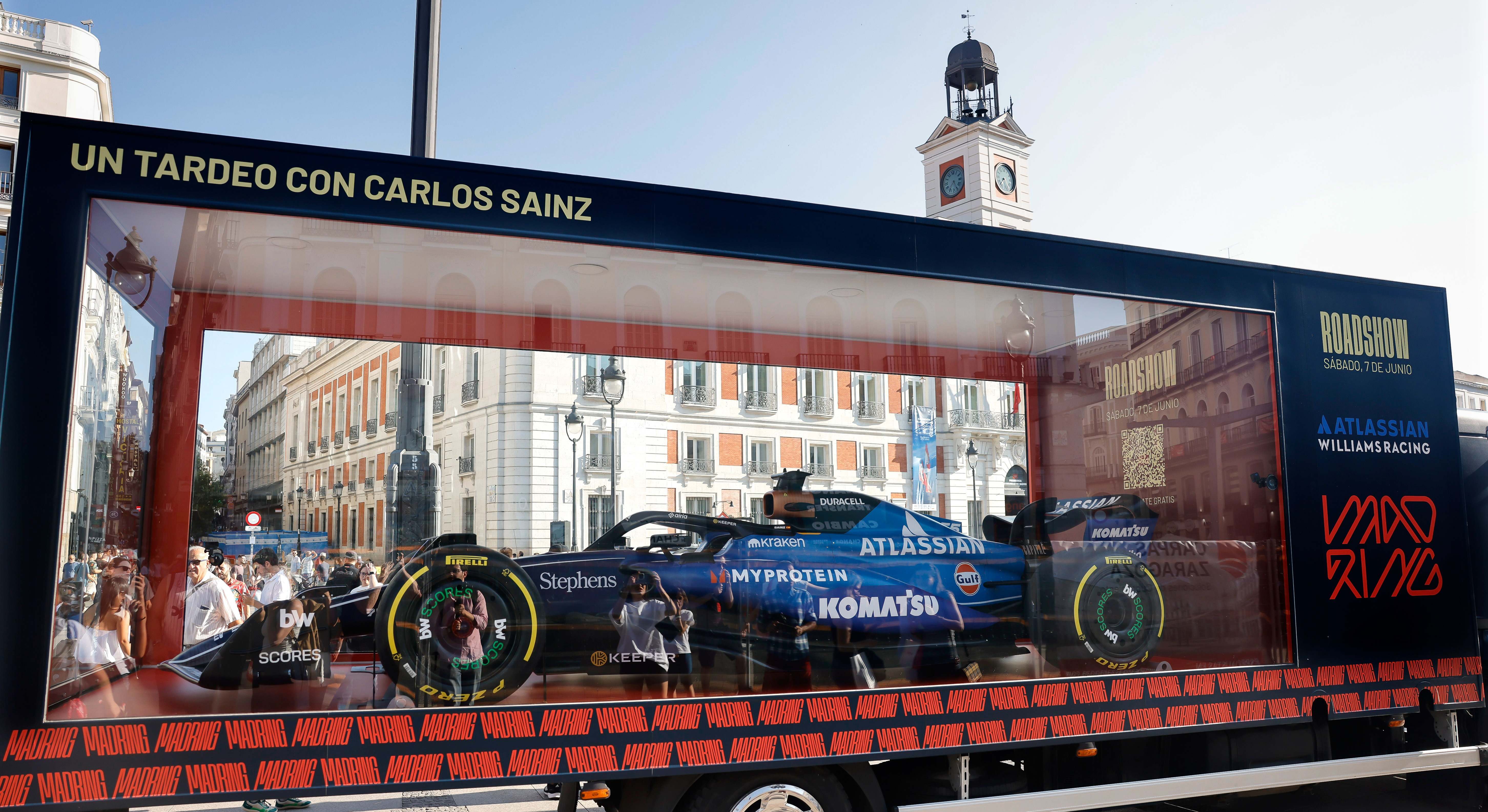 el monoplaza Williams FW45 en la puerta del Sol