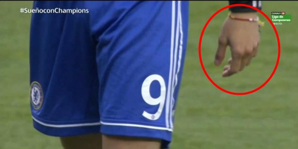 Torres-pulsera-Atletico-2014-canalplus.jpg