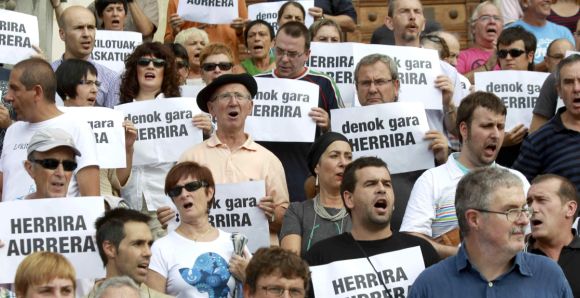 presos-etarras-manifestacion.jpg