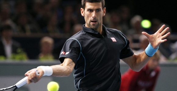 djokovic-wawrinka-1nov2013-efe.jpg
