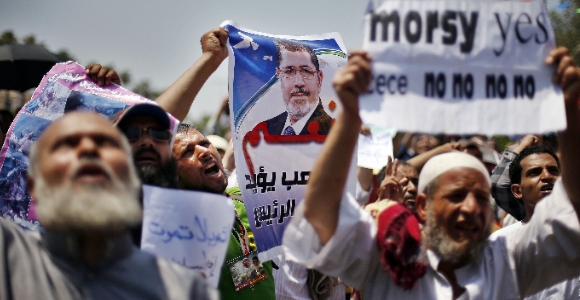 mursi-fieles-manifestacion.jpg