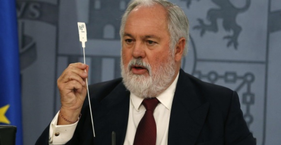 arias-canete-efe-1.jpg