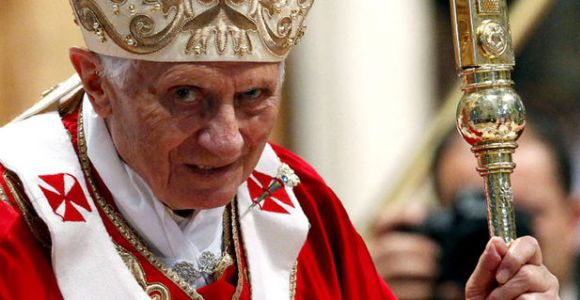 papa-2-efe.jpg