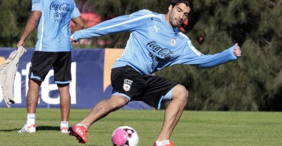 luis-suarez-entrena.jpg