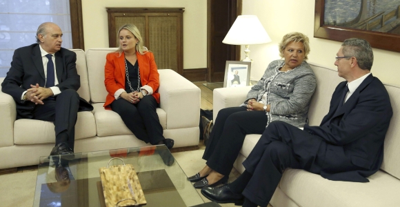 reunion-gobierno-victimas-efe.jpg