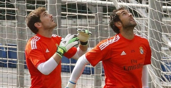 casillas-diego-lopez.jpg