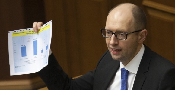 yatseniuk-parlamento-reuters.jpg