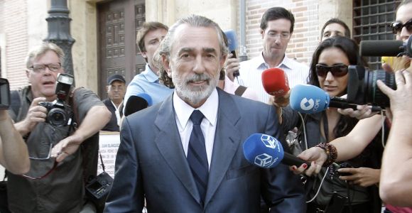 correa-gurtel-26-9-efe-.jpg