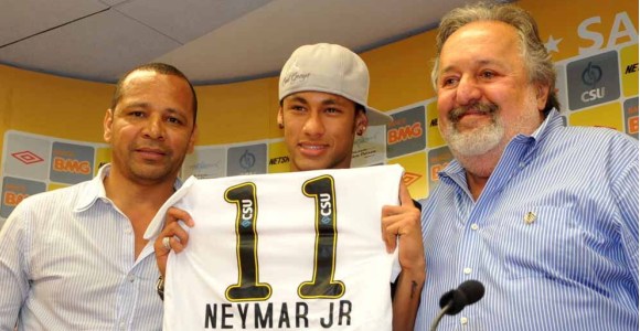 Neymar-renovacion-2011-efe.jpg
