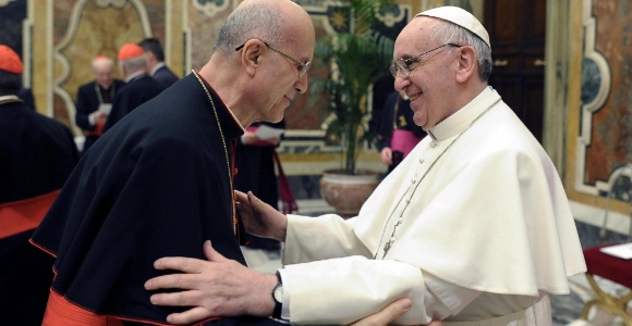 papa-bertone-efe.jpg