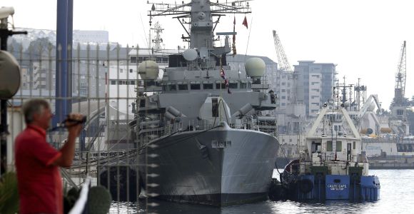 fragata-gibraltar-efe.jpg