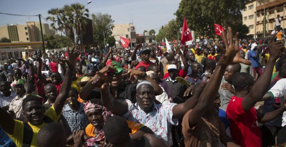 Burkina-Faso-protestas30oct2014-Reuters.jpg