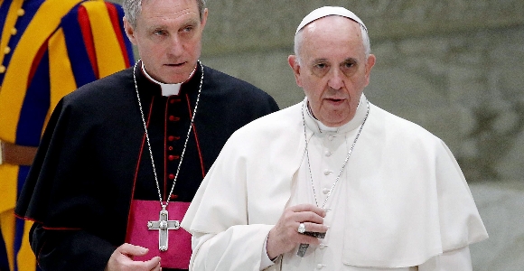 audiencia-papa-efe.jpg