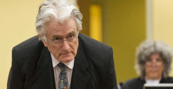 karadzic-tribunal-penal.jpg