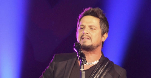 alejandro-sanz-efe.jpg