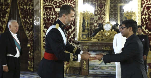 felipe-embajadores-efe.jpg