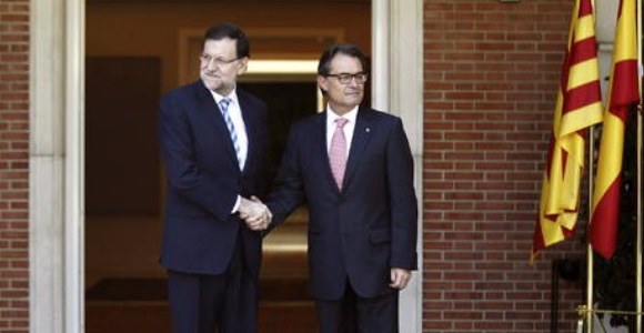 rajoy-reunion-mas-efe.jpg