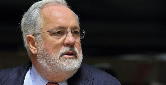 arias-canete-efe.jpg