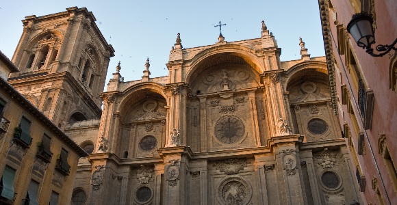 catedral-granada-wikipedia.jpg