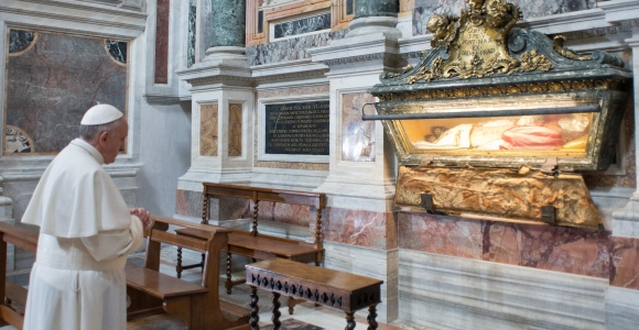 francisco-I-misa-santamaria.jpg