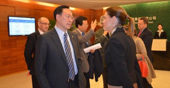 cospedal-empresarios-chinos.jpg